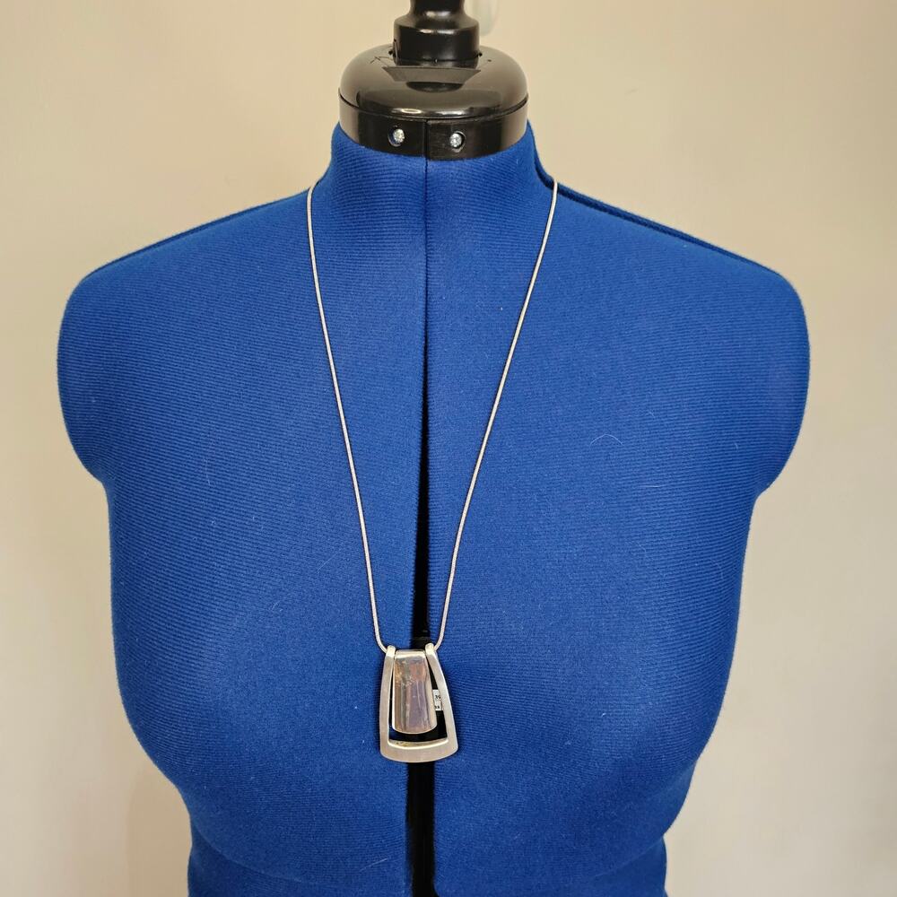 Modern Silver-Tone Geometric Pendant Necklace w/Floating Center